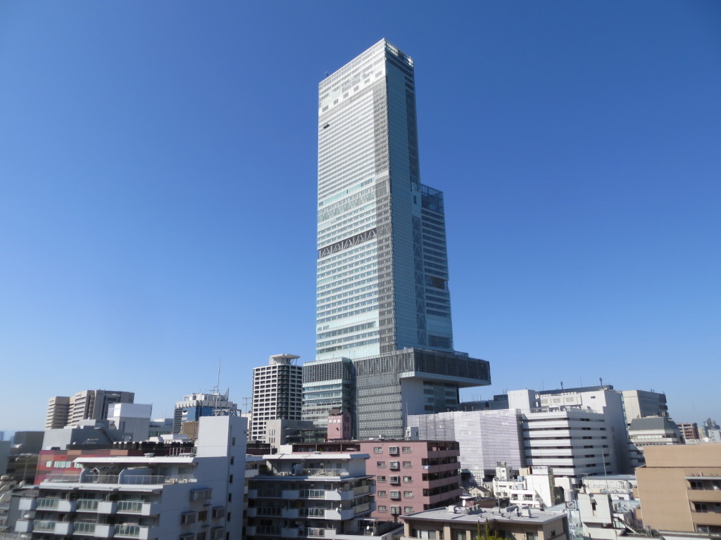 img_639757_47122210_0